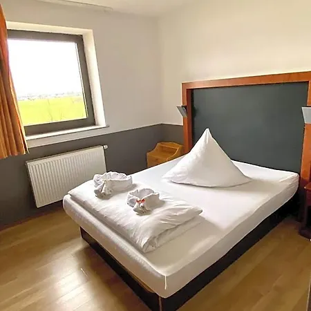 Hotel Castellana 2*