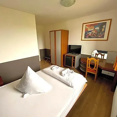 Hotel Castellana